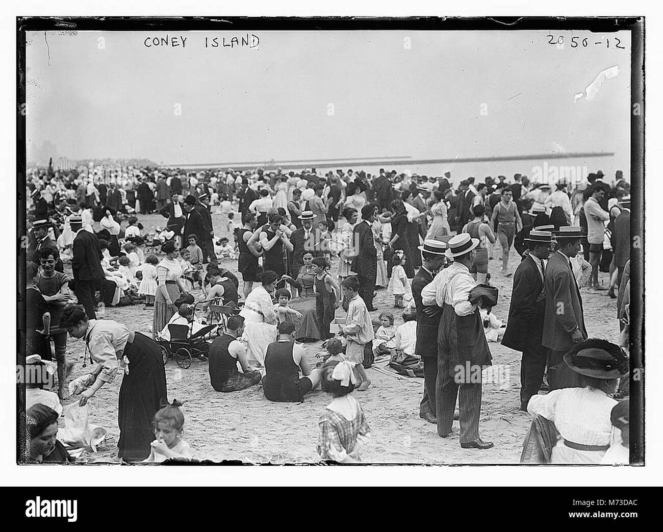 Vintage coney island illustration hi-res stock photography and images ...