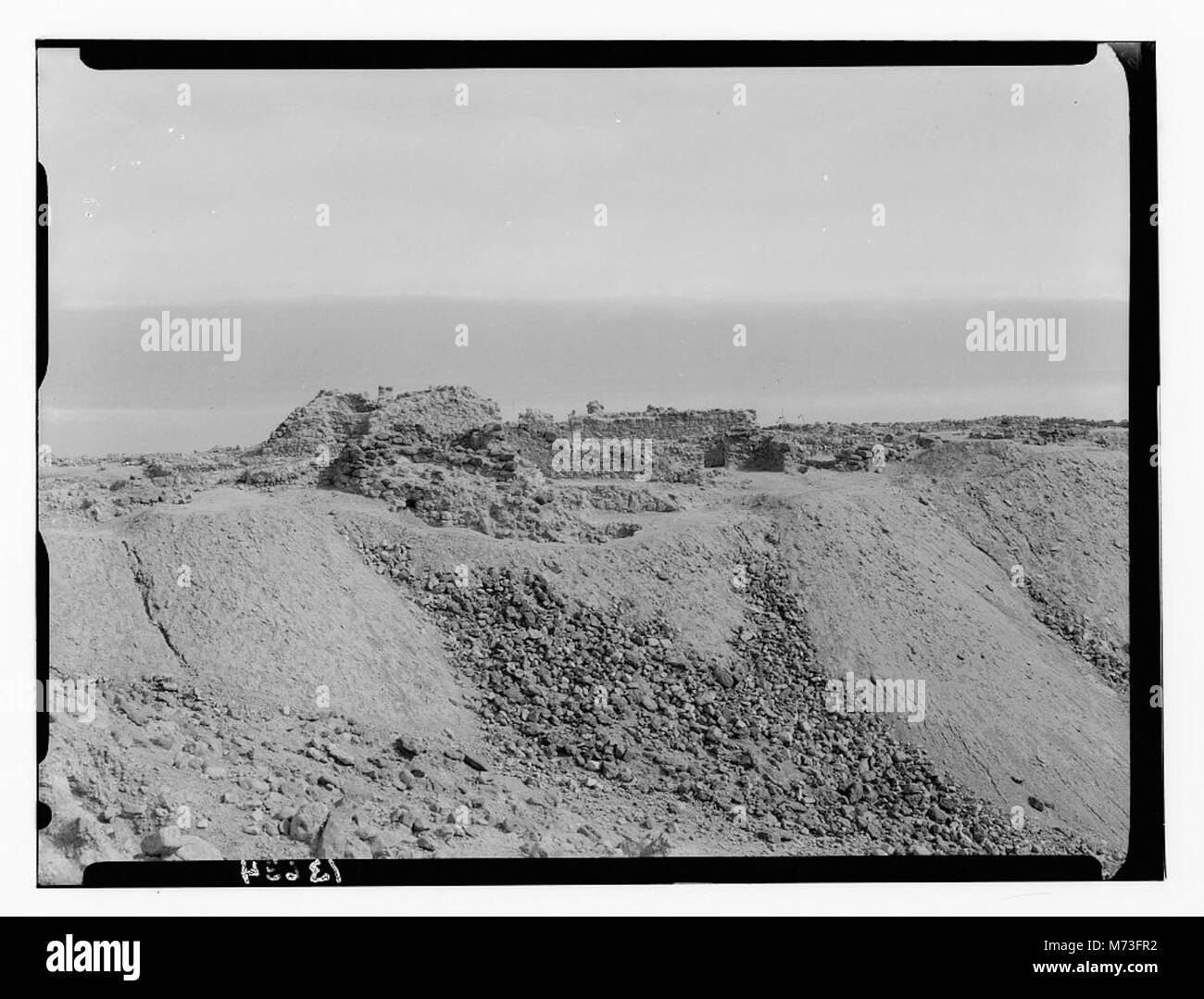 Dead Sea Scrolls and caves and Qumran Excavations of Essene Monastery. Qumran excavations. General view, Khirbet Qumran (monastery) LOC matpc.13009 Stock Photo