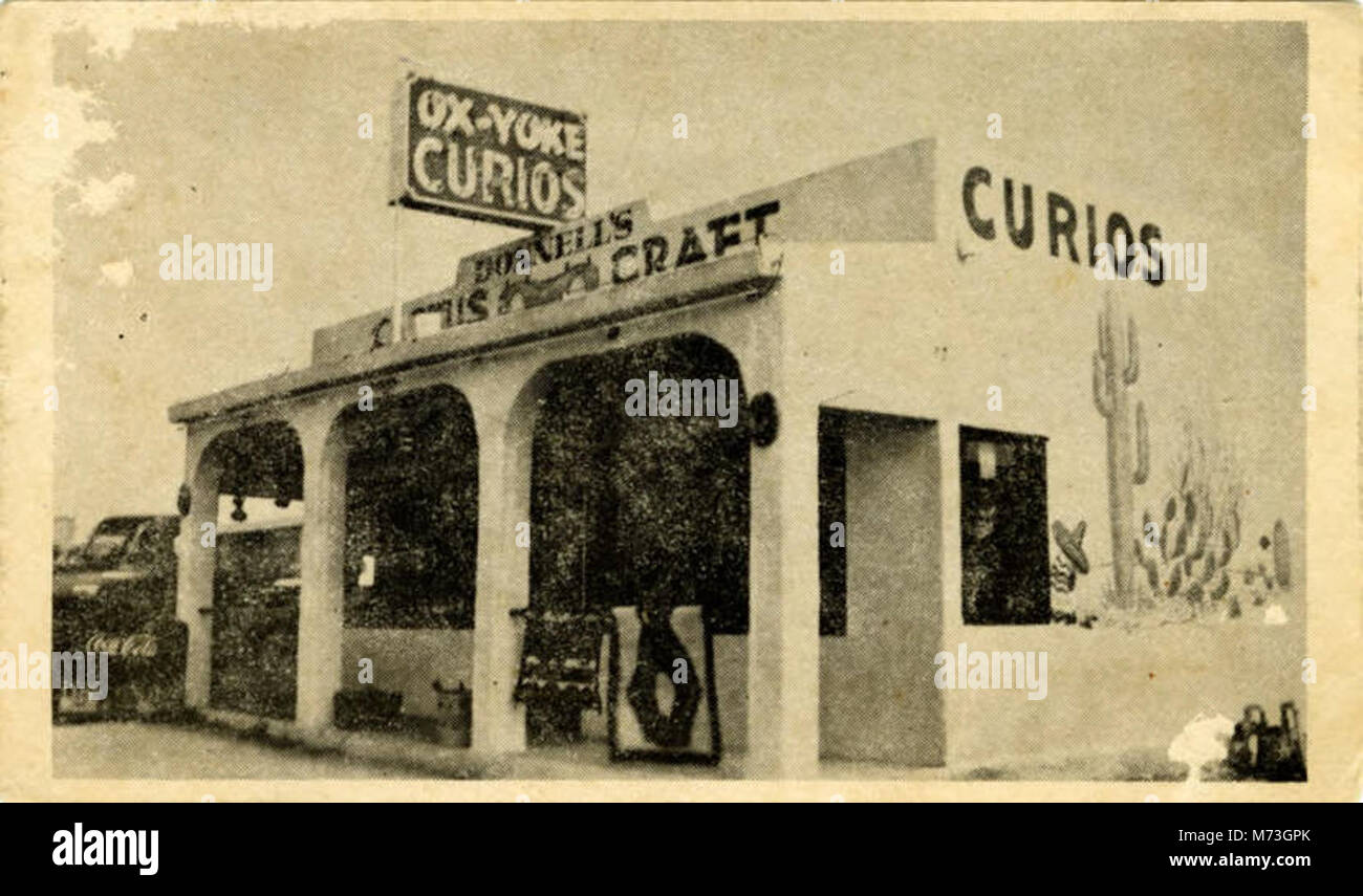 Items curios hi-res stock photography and images - Alamy