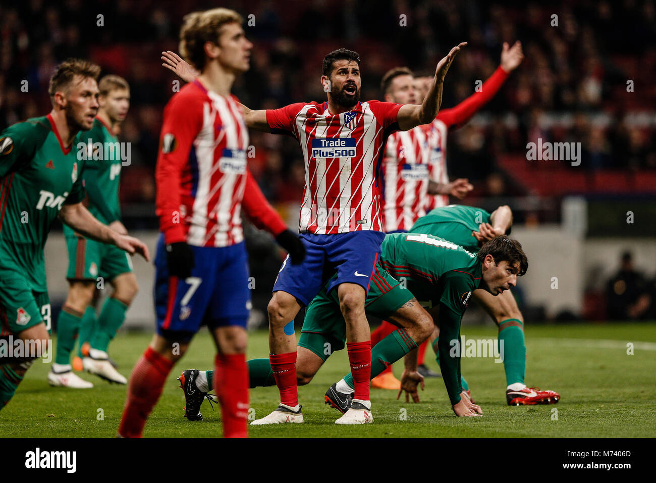 Madrid, Spain. 8th Mar, 2018. Diego Costa (Atletico de Madrid) frustrated as he missed a good goal scoring chance UEFA Europa League match between Atletico de Madrid vs Lokomotiv Moscu at the Wanda Metropolitano stadium in Madrid, Spain, March 8, 2018. Credit: Gtres Información más Comuniación on line, S.L./Alamy Live News Stock Photo