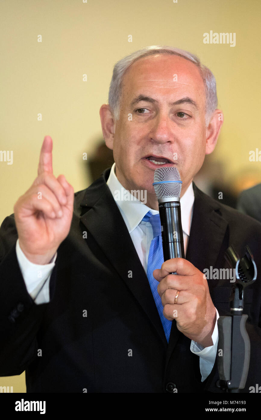 (180308) -- UNITED NATIONS, March 8, 2018 (Xinhua) -- Israeli Prime Minister Benjamin Netanyahu speaks to the press during the exhibition '3000 years of history: Jews in Jerusalem' at the United Nations headquarters in New York, March 8, 2018. (Xinhua/Li Muzi) Stock Photo