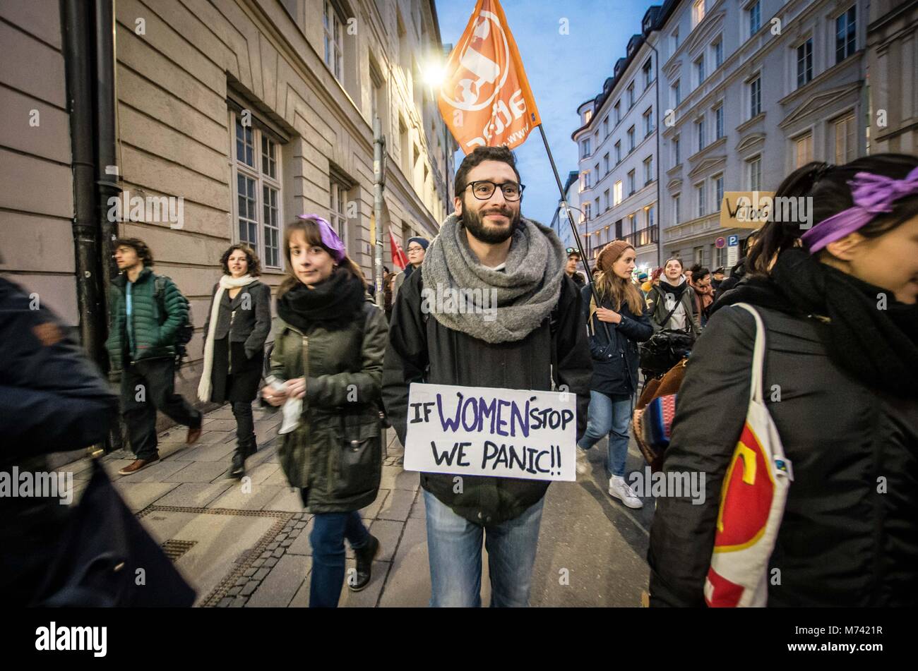 Munich, Bavaria, Germany. 8th Mar, 2018. Joining the demonstrations around the world, 550 citzens of Munich joined together at Marienplatz to support women in their struggle for equality, equal pay, and fair treatment, among numerous other themes. Credit: Sachelle Babbar/ZUMA Wire/Alamy Live News Stock Photo