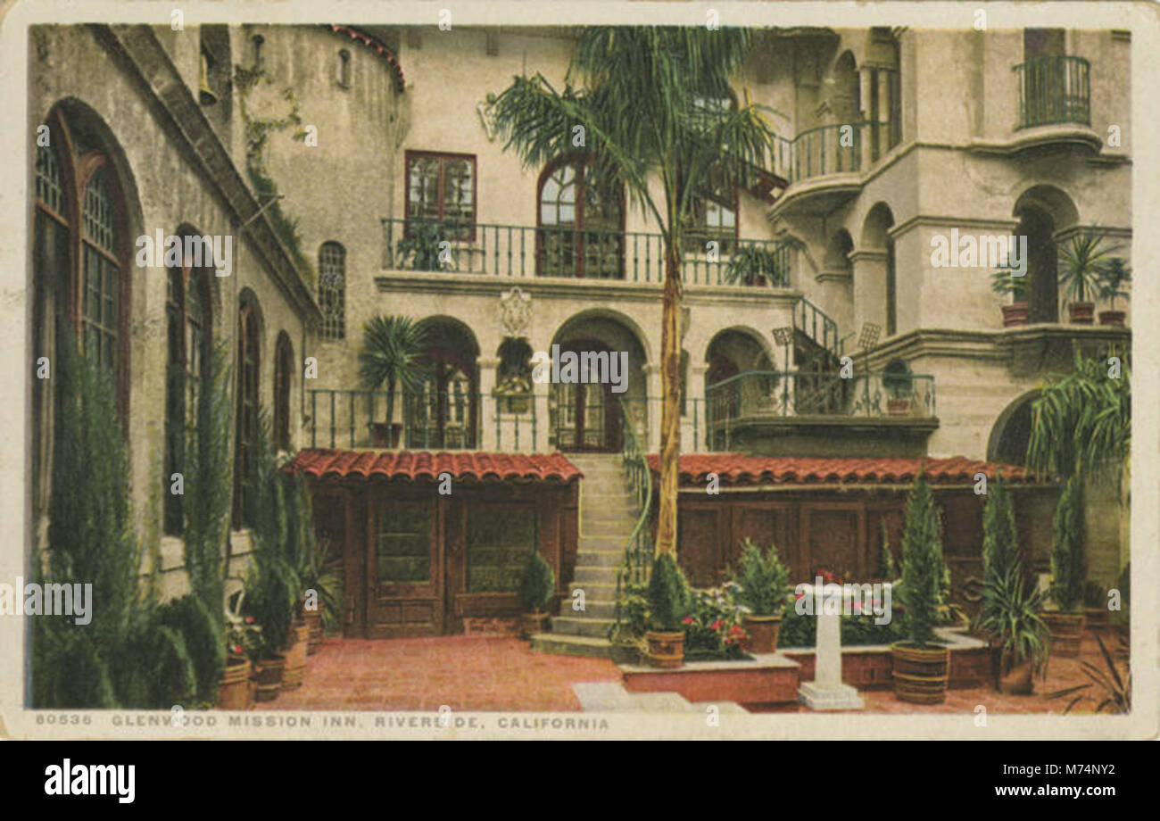 Glenwood Mission Inn, The Alhambra Galleries of the Spanish Patio are