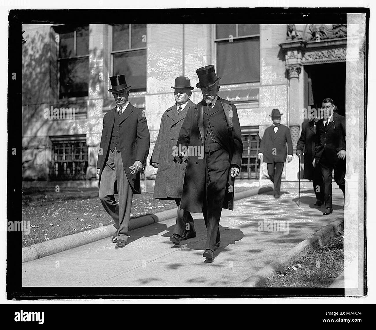 Hitchcock, Underwood, Lodge at Knox funeral, 101421 LOC npcc.05154