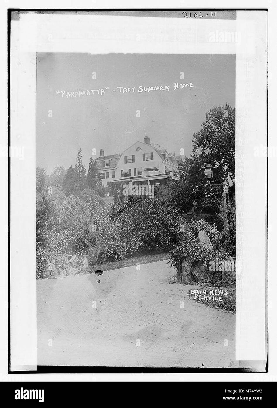 Summer home Black and White Stock Photos & Images - Alamy