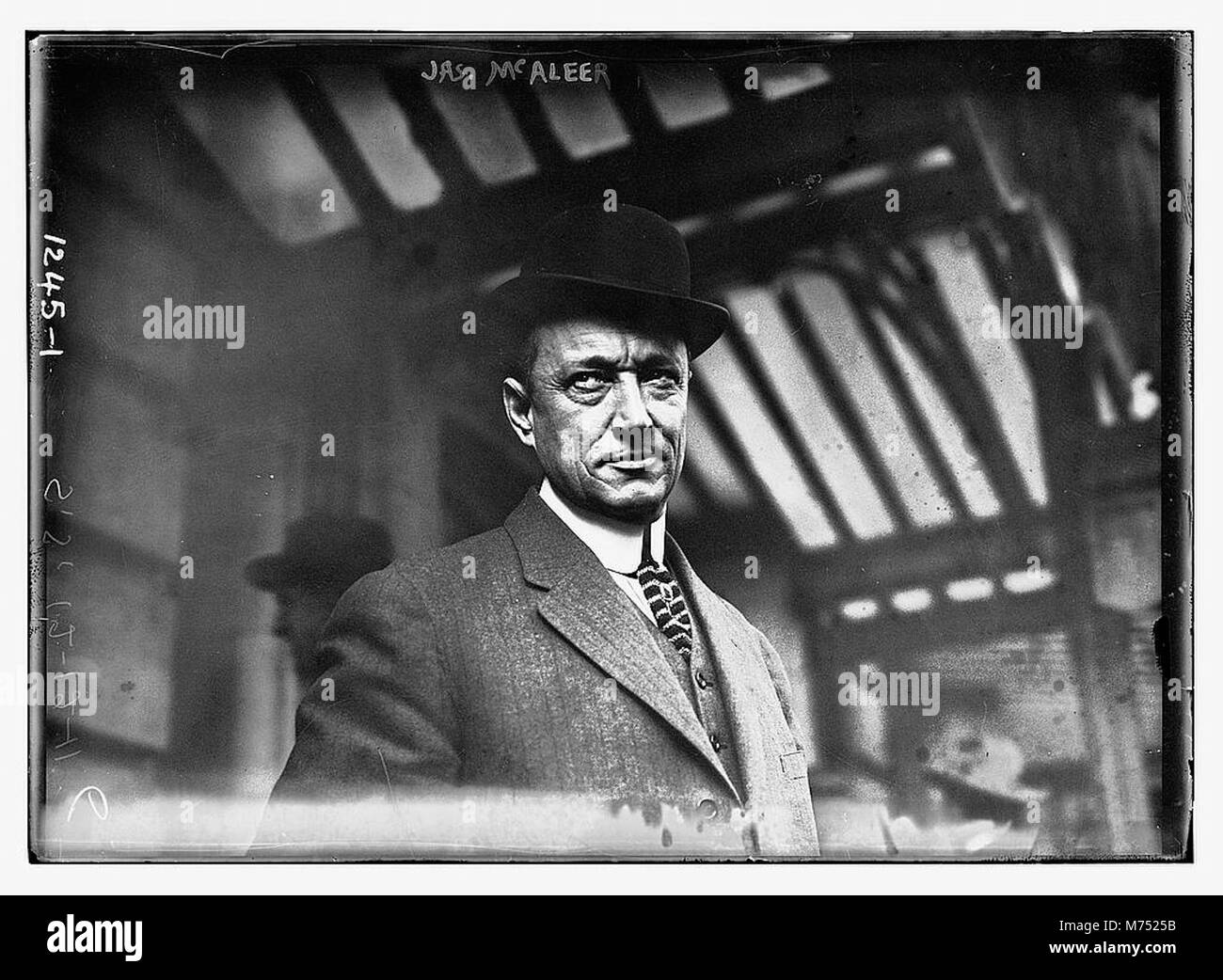 Mcaleer hires stock photography and images Alamy