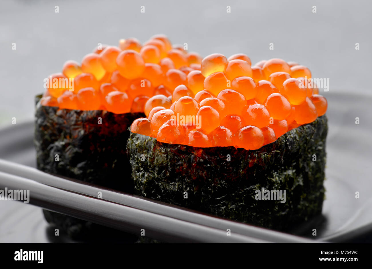 Salmon eggs sushi hi-res stock photography and images - Alamy