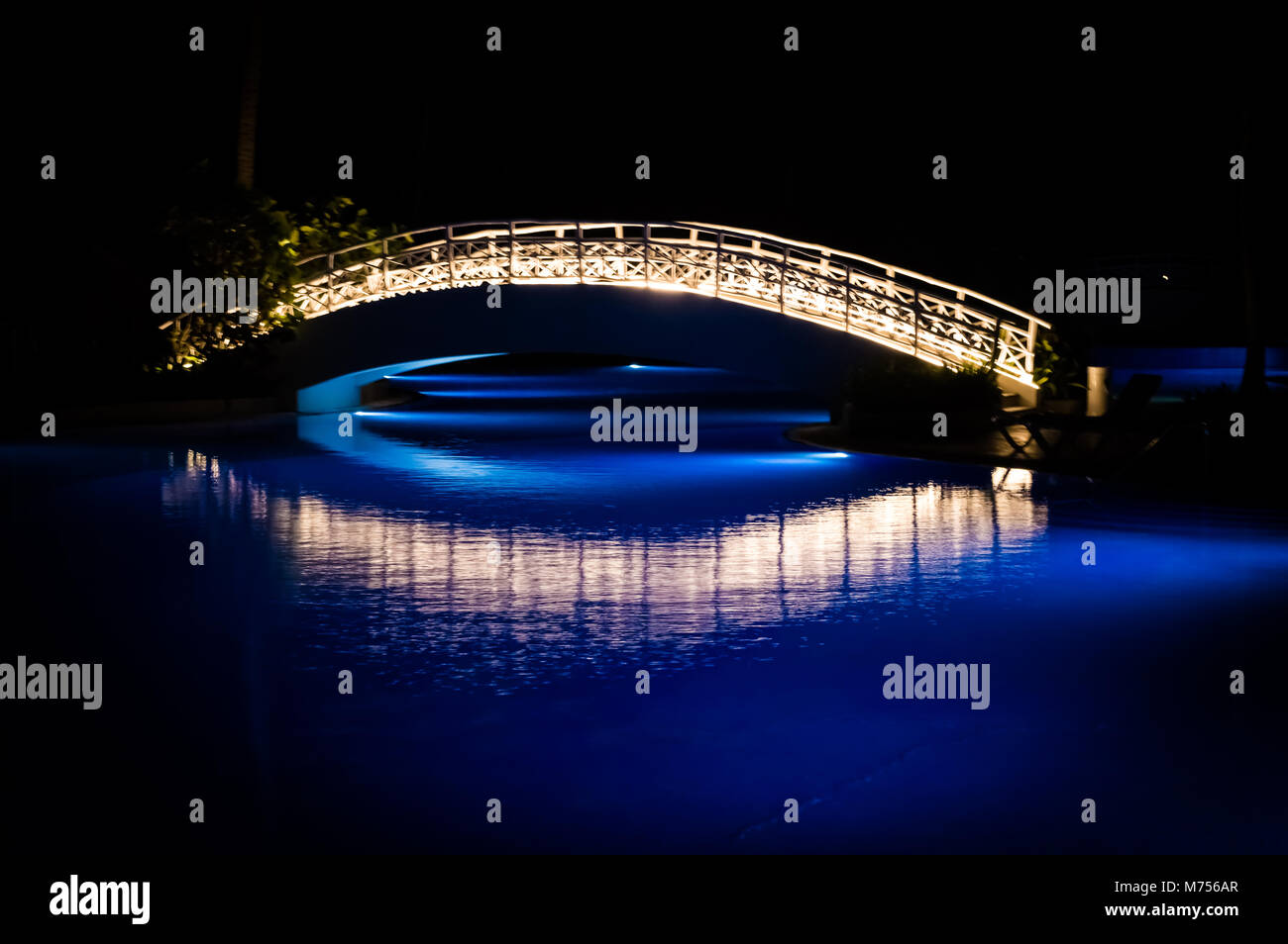 Bridge over swimming pool hires stock photography and images Alamy