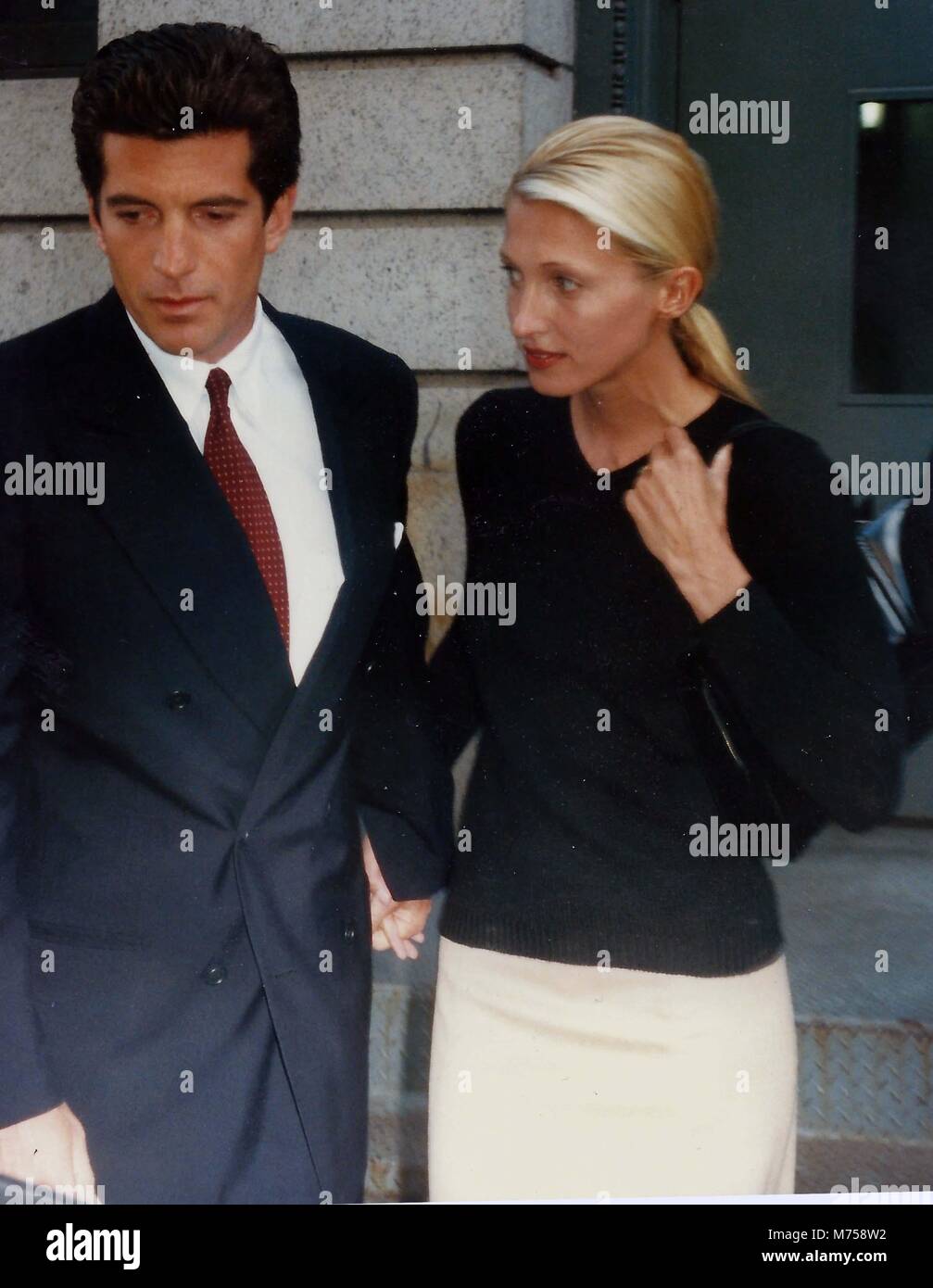 Carolyn bessette kennedy hi-res stock photography and images - Alamy