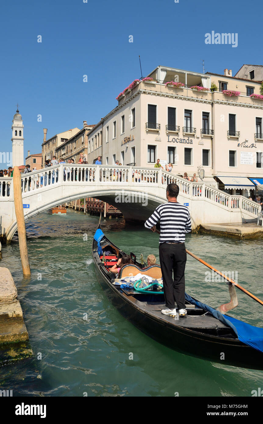 Experience venice in a gondola hi-res stock photography and images - Alamy