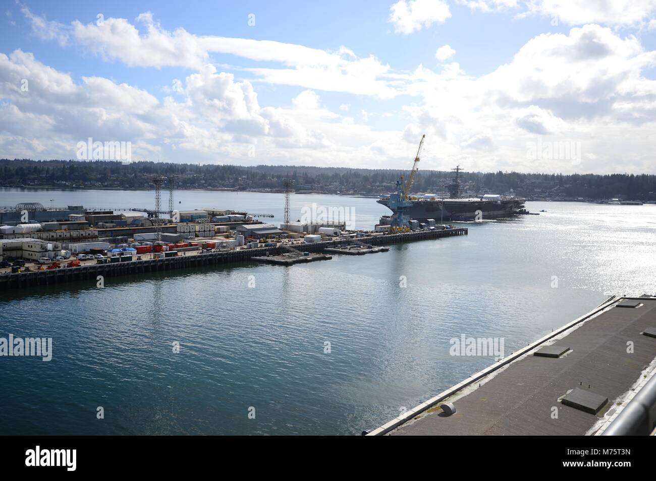 NAVAL BASE KITSAPBREMERTON, Wash. (March. 1, 2018) U.S. Navy Sailors
