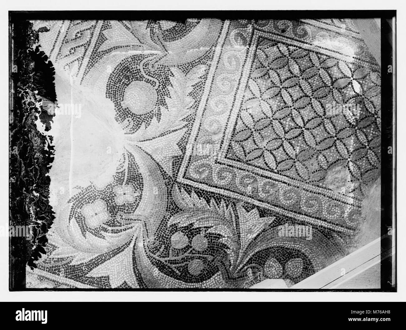 Mosaics in church nativity in hi-res stock photography and images - Alamy