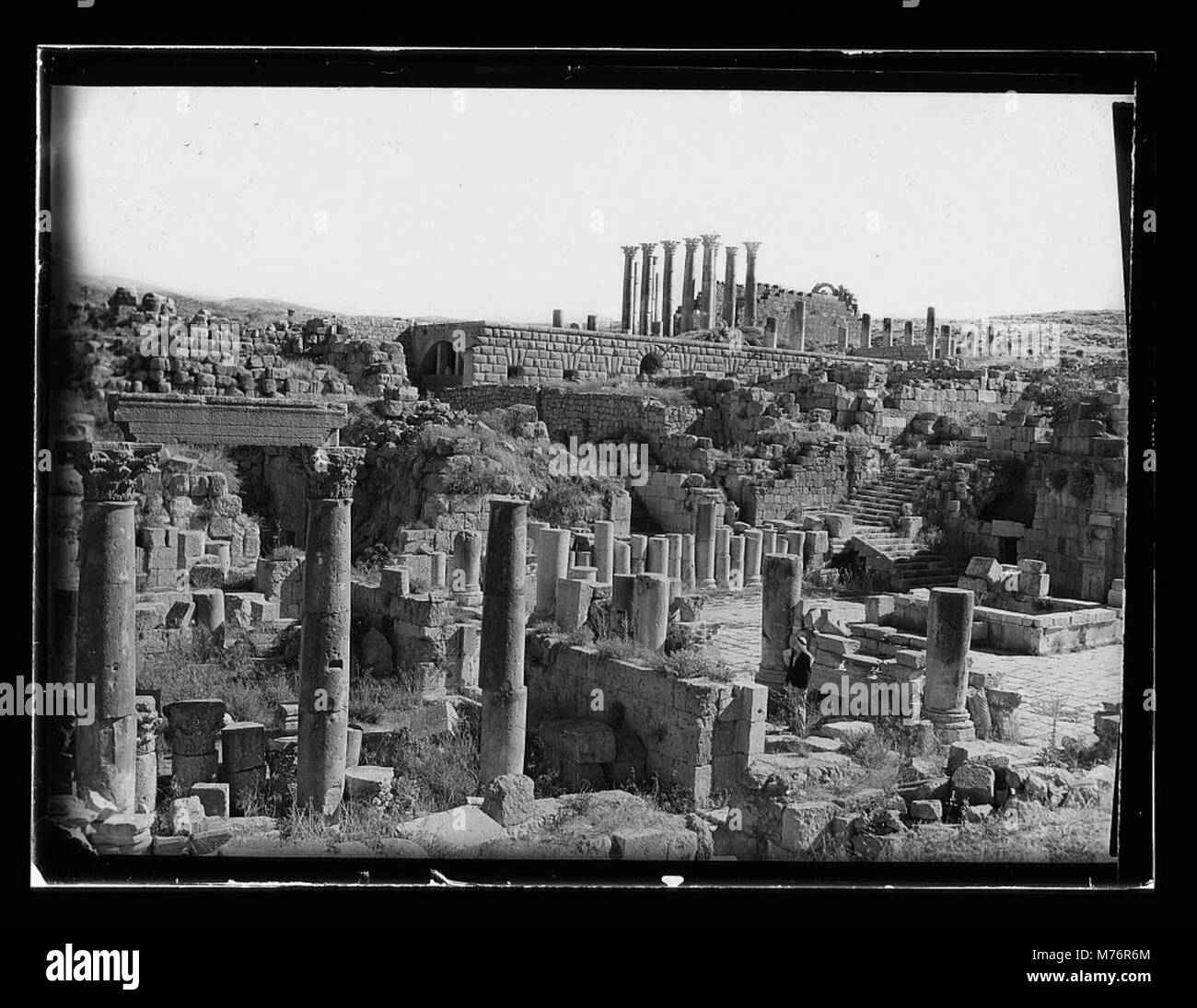 View on roman ruins Black and White Stock Photos & Images - Alamy