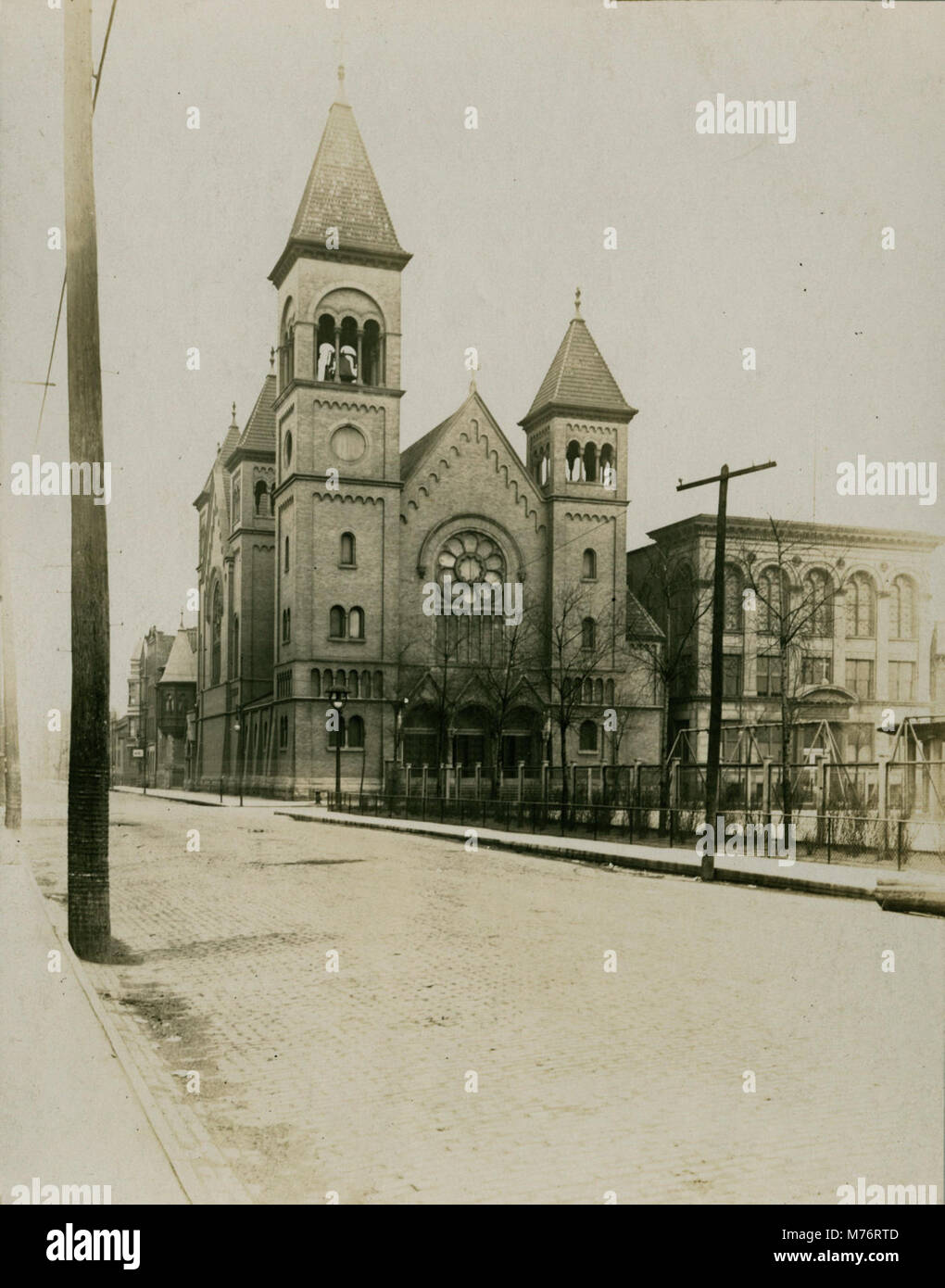 Saint Boniface Church, Chicago, 1913 (NBY 968 Stock Photo Alamy