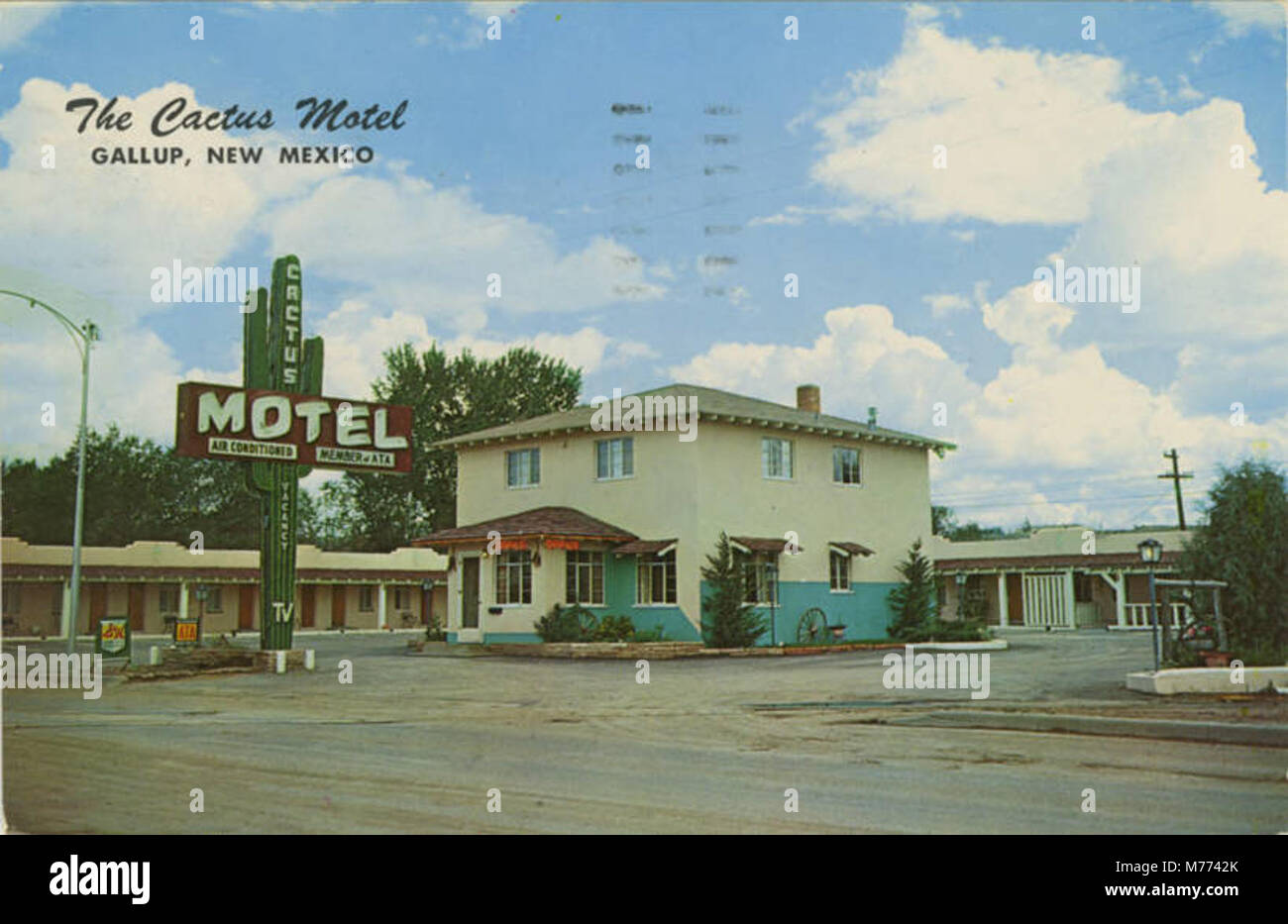 Family owned motels hi res stock photography and images Alamy