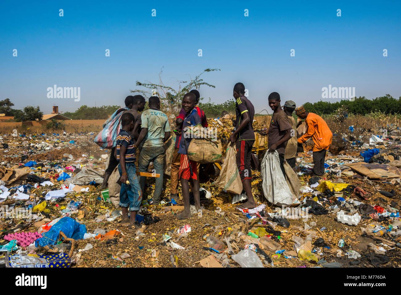 Rubbish africa hires stock photography and images Alamy