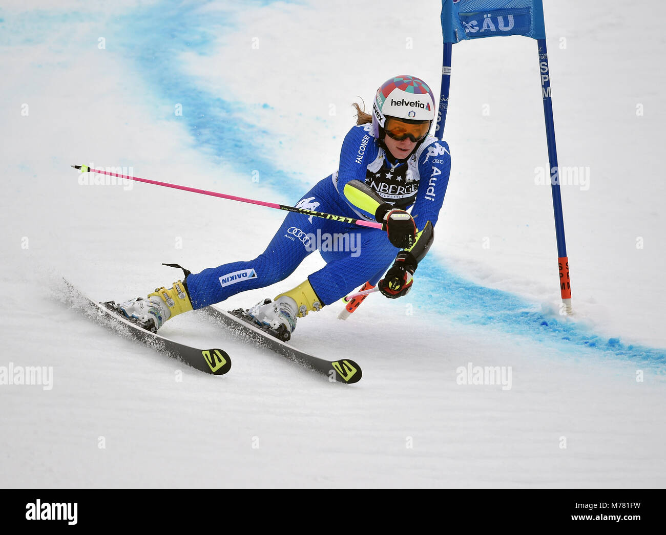 Ofterschwang, Germany. 09 March 2018, Germany, Ofterschwang: alpine skiing, World Cup, women, giant slalom, first run: Italy's Marta Bassino in action. Photo: Angelika Warmuth/dpa Credit: dpa picture alliance/Alamy Live News Stock Photo