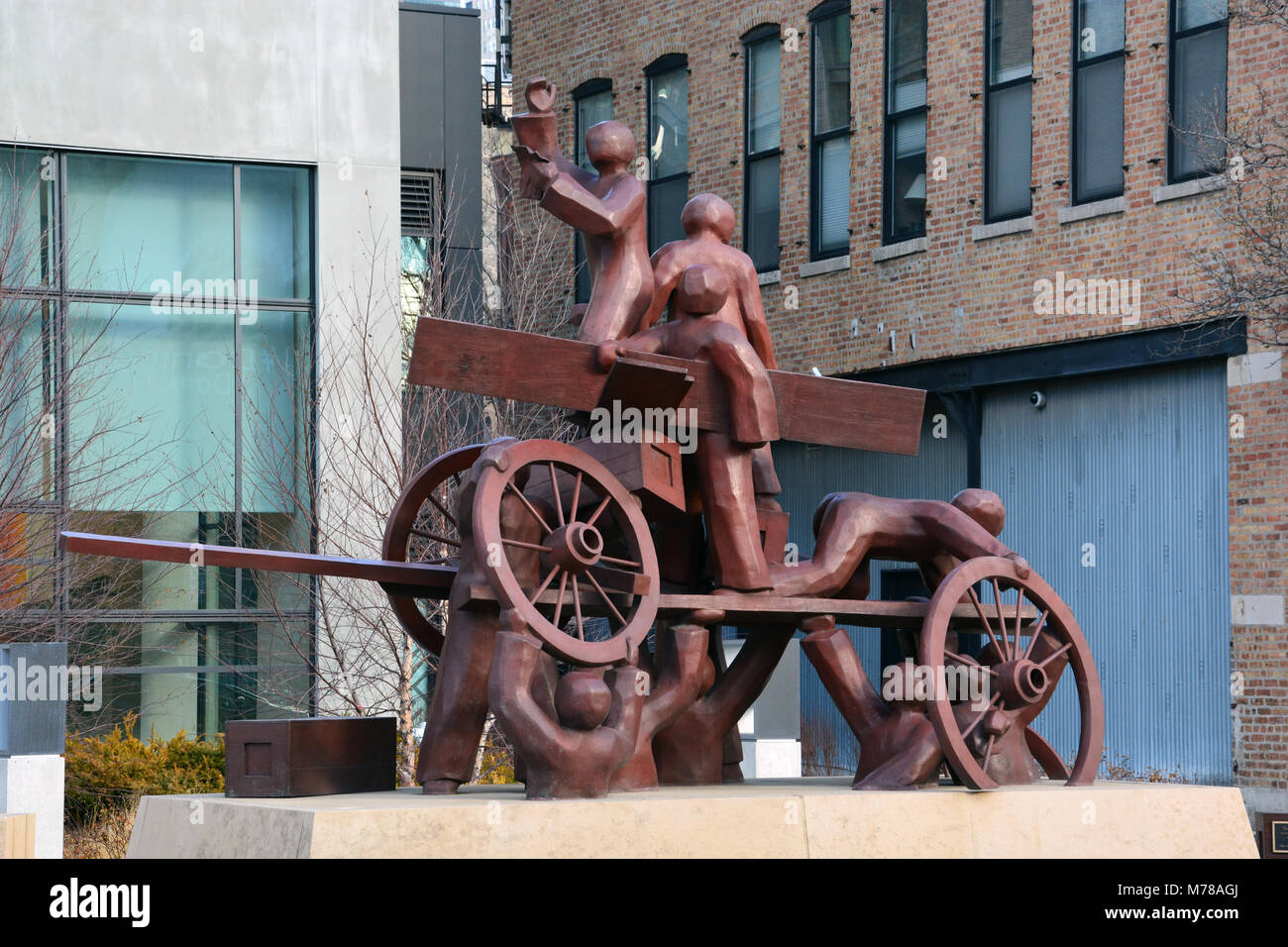 Haymarket memorial sculpture chicago hi-res stock photography and images -  Alamy