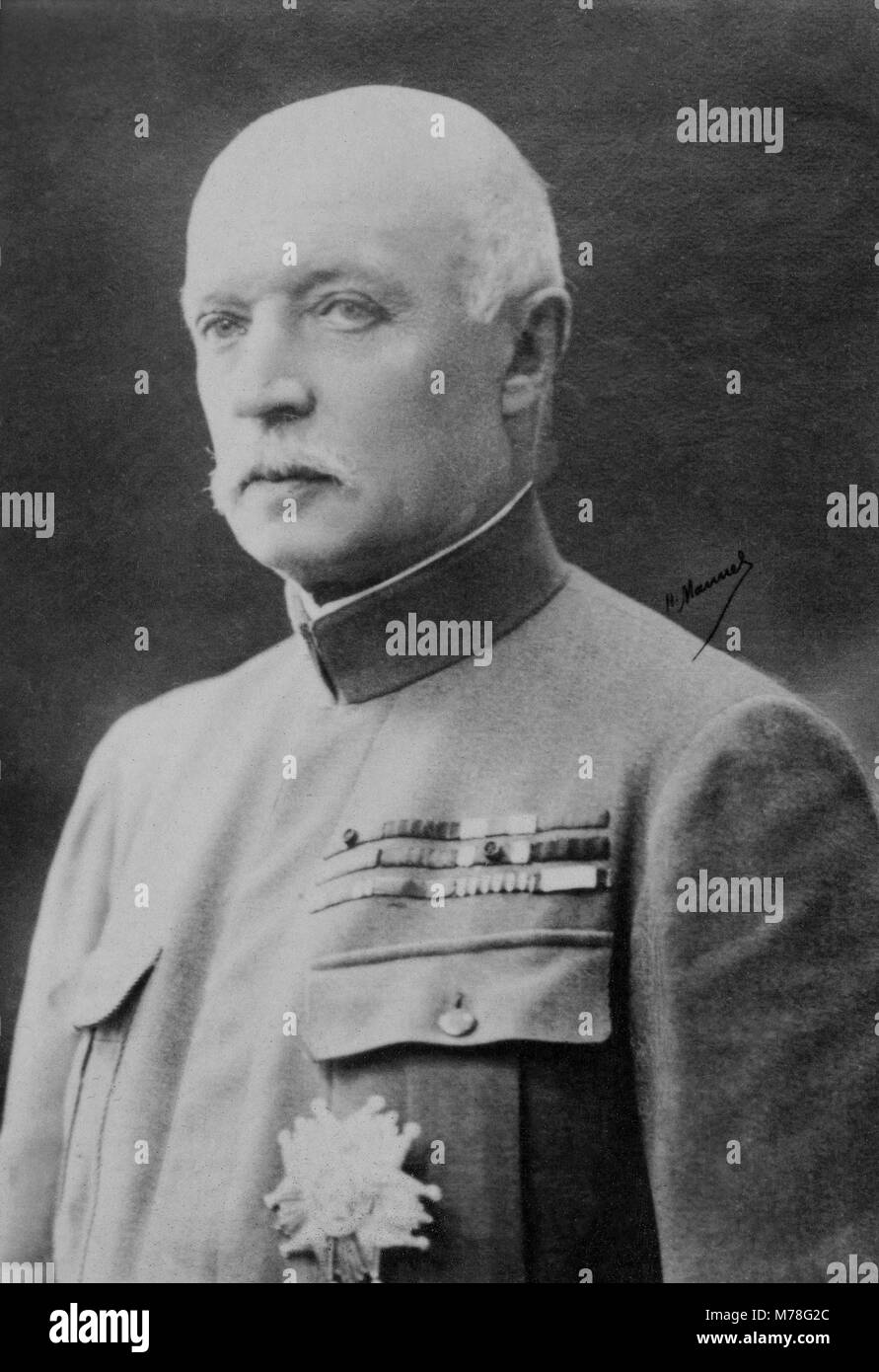 Portrait of the Marshal Fayolle ( 1852 - 1928 ) Marshal of France in 1921  -  photography by  Henri Manuel ( 1874 - 1947 ) Stock Photo