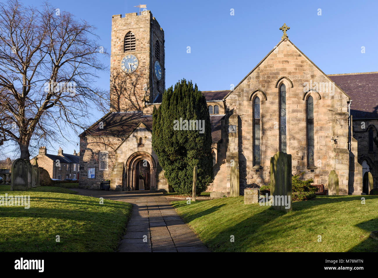 Churchyard and entrance to St Andrew's Parish Church, Corbridge Stock Photo