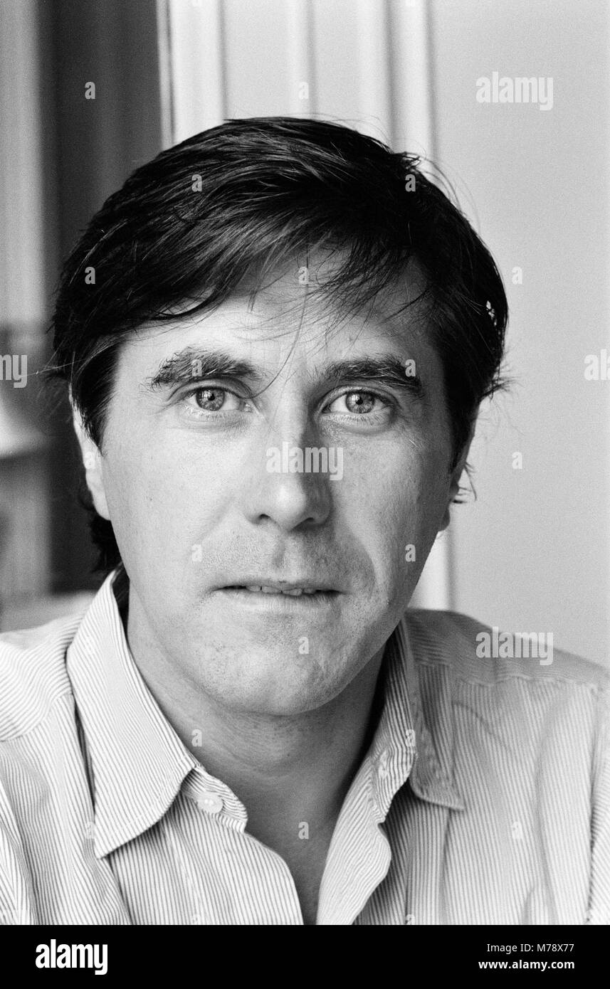 Bryan ferry 1980 Black and White Stock Photos & Images - Alamy