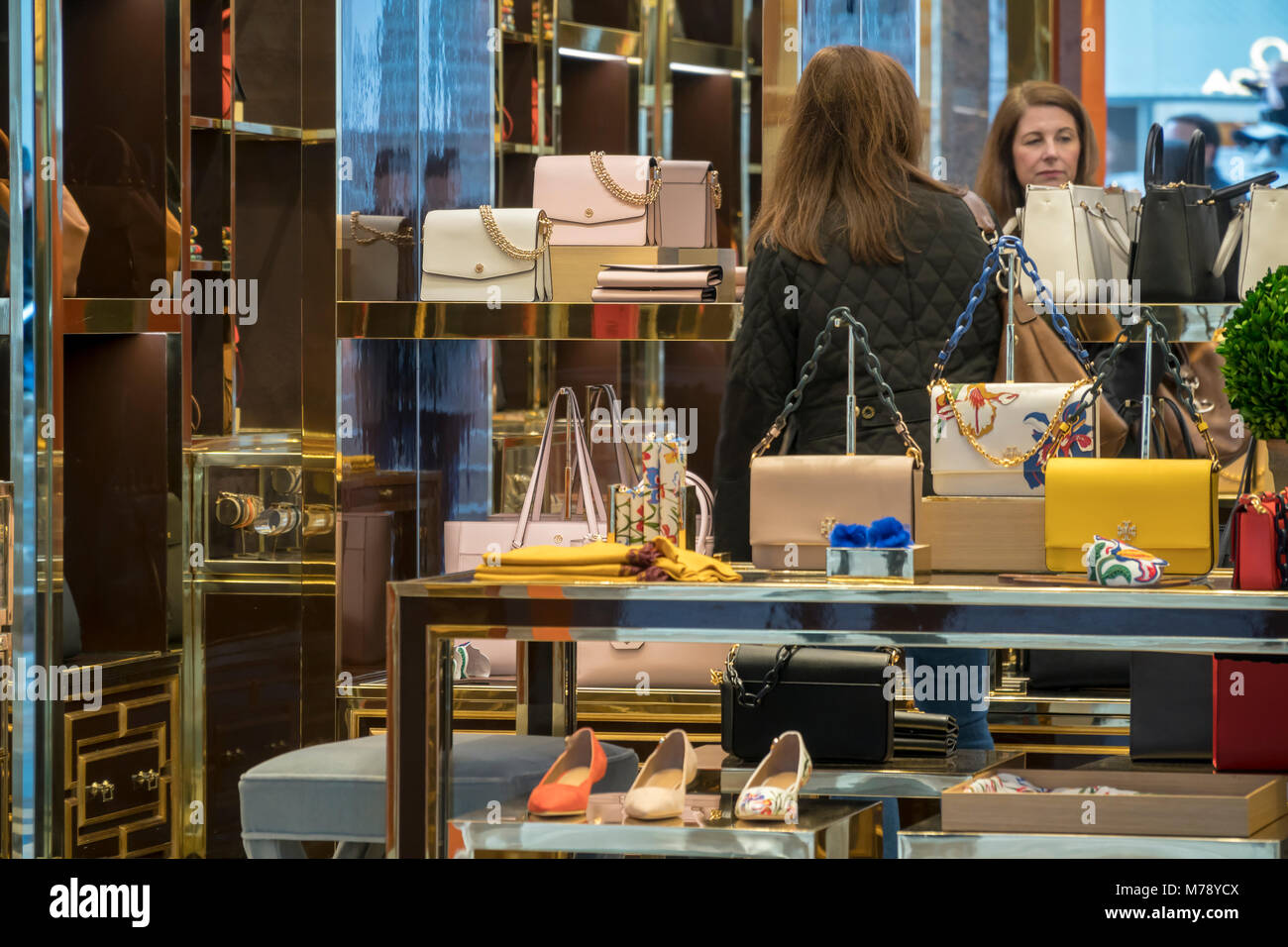 Tory burch store new york hi-res stock photography and images - Alamy