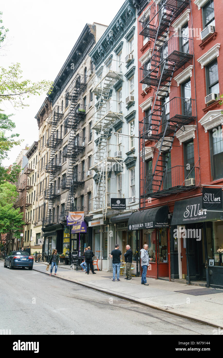 SoHo, Cast Iron Historic District, street scene, Manhattan, New York