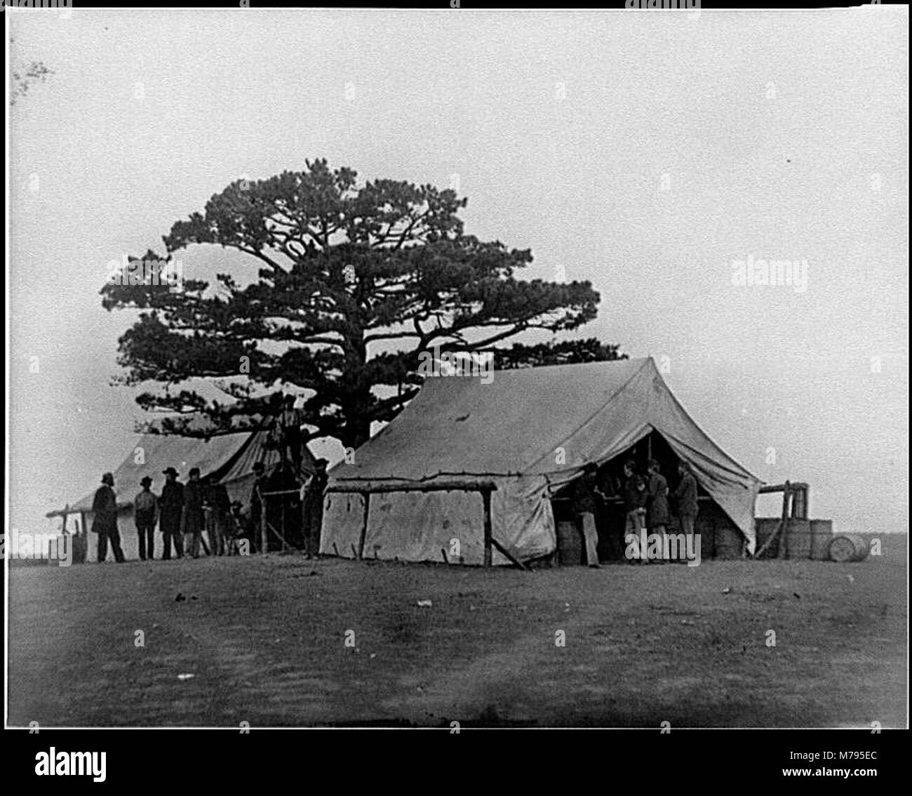 Bealeton, Va. Sutler's tent at Army of the Potomac headquarters LOC cwpb.03891 Stock Photo