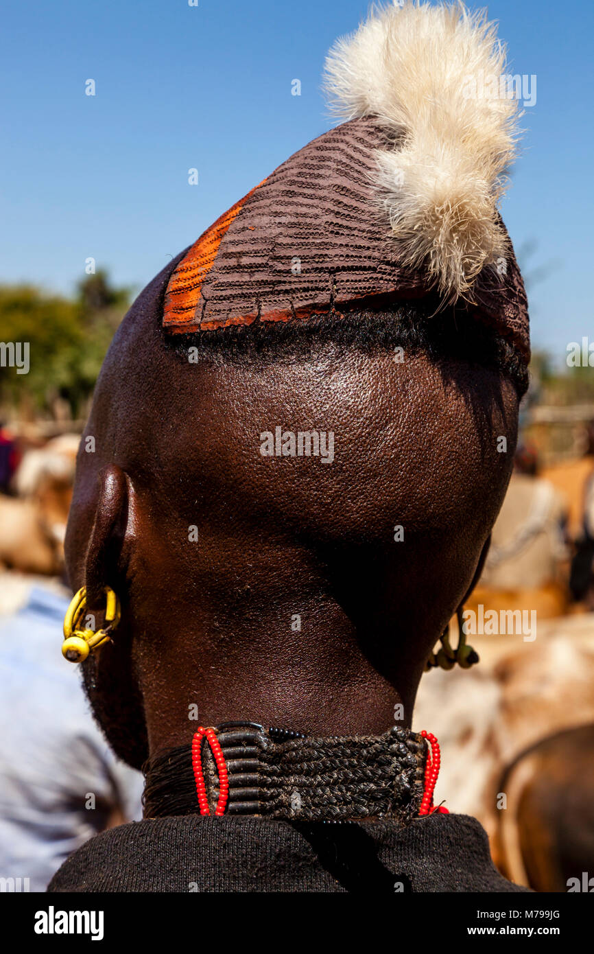 A Young Hamar Man With A Traditional Hair Style At The Weekly Tribal Market In Dimeka, Omo Valley, Ethiopia Stock Photo