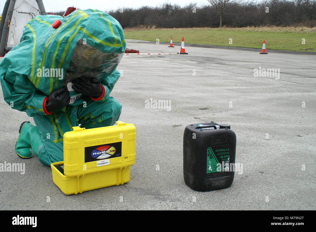 Hazardous chemical spill hi-res stock photography and images - Alamy