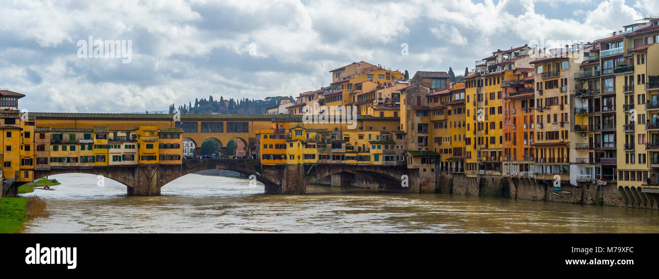 A view of the bridge of Ponte Vecchio in Florence, Tuscany, Italy on the river Arno. Stock Photo