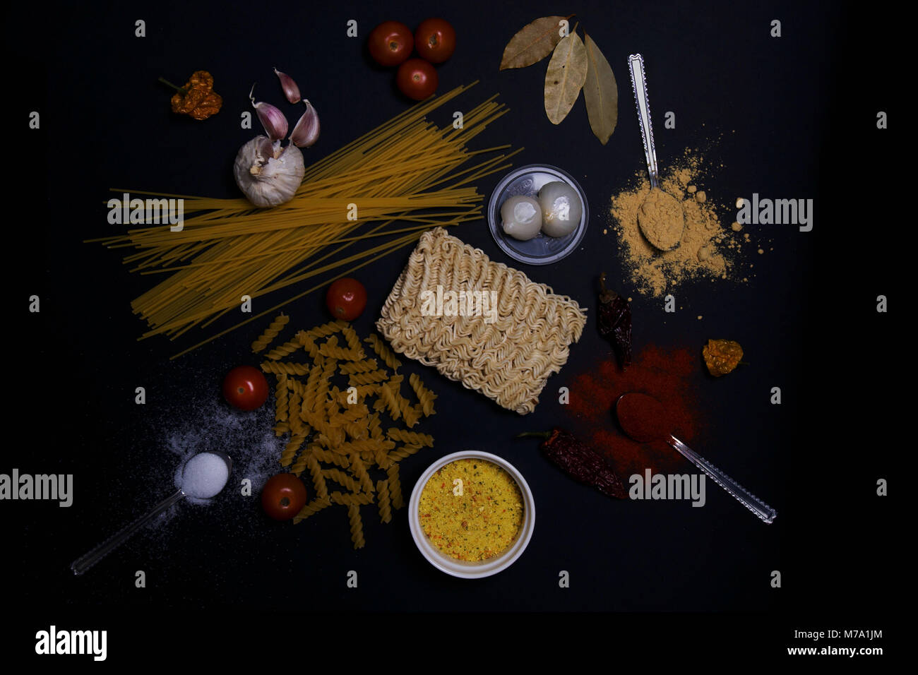 Blackbackground hi-res stock photography and images - Alamy