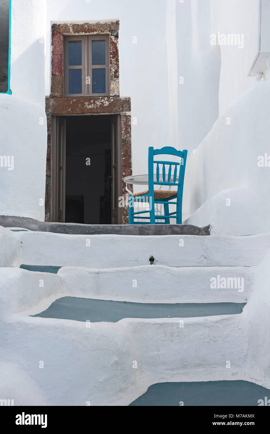 Cyclades islands blue and white hi-res stock photography and images - Alamy