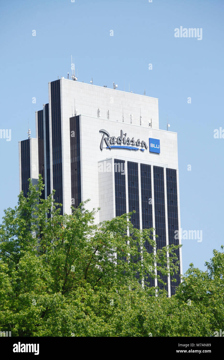 Radisson Blu hotel in the Park Planten un Blomen, Hamburg, Germany, Europe  Stock Photo - Alamy