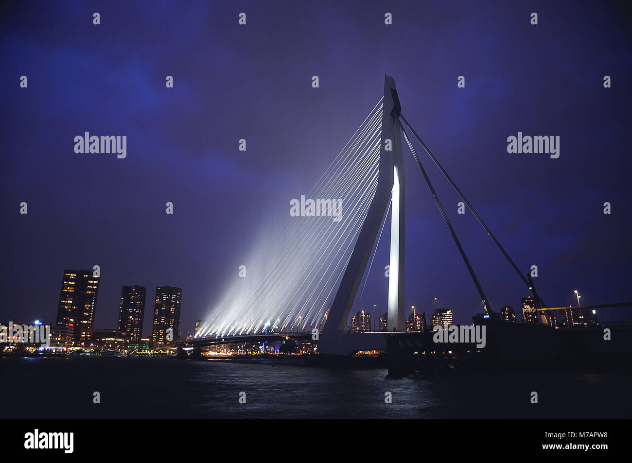 Erasmusbrug In Rotterdam Stock Photo - Alamy