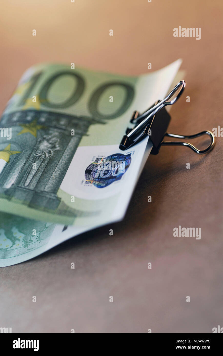 Close-up of one hundred Euro banknote Stock Photo - Alamy