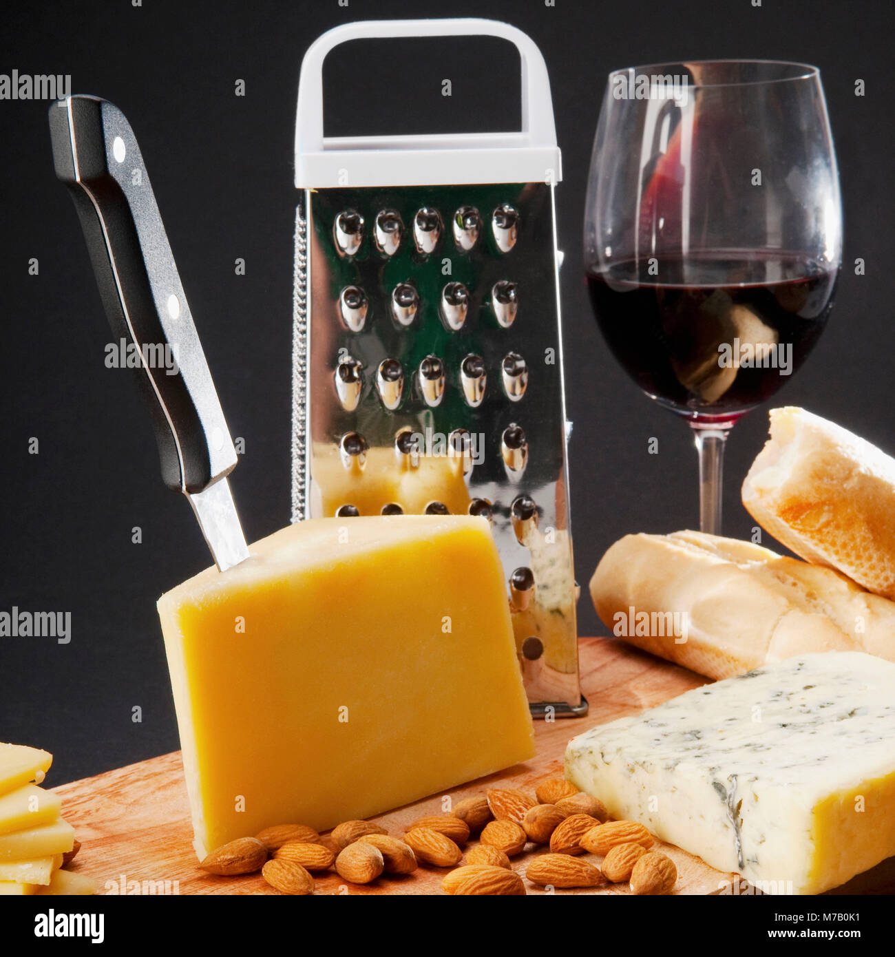 Bread blue veined cheese hires stock photography and images Alamy