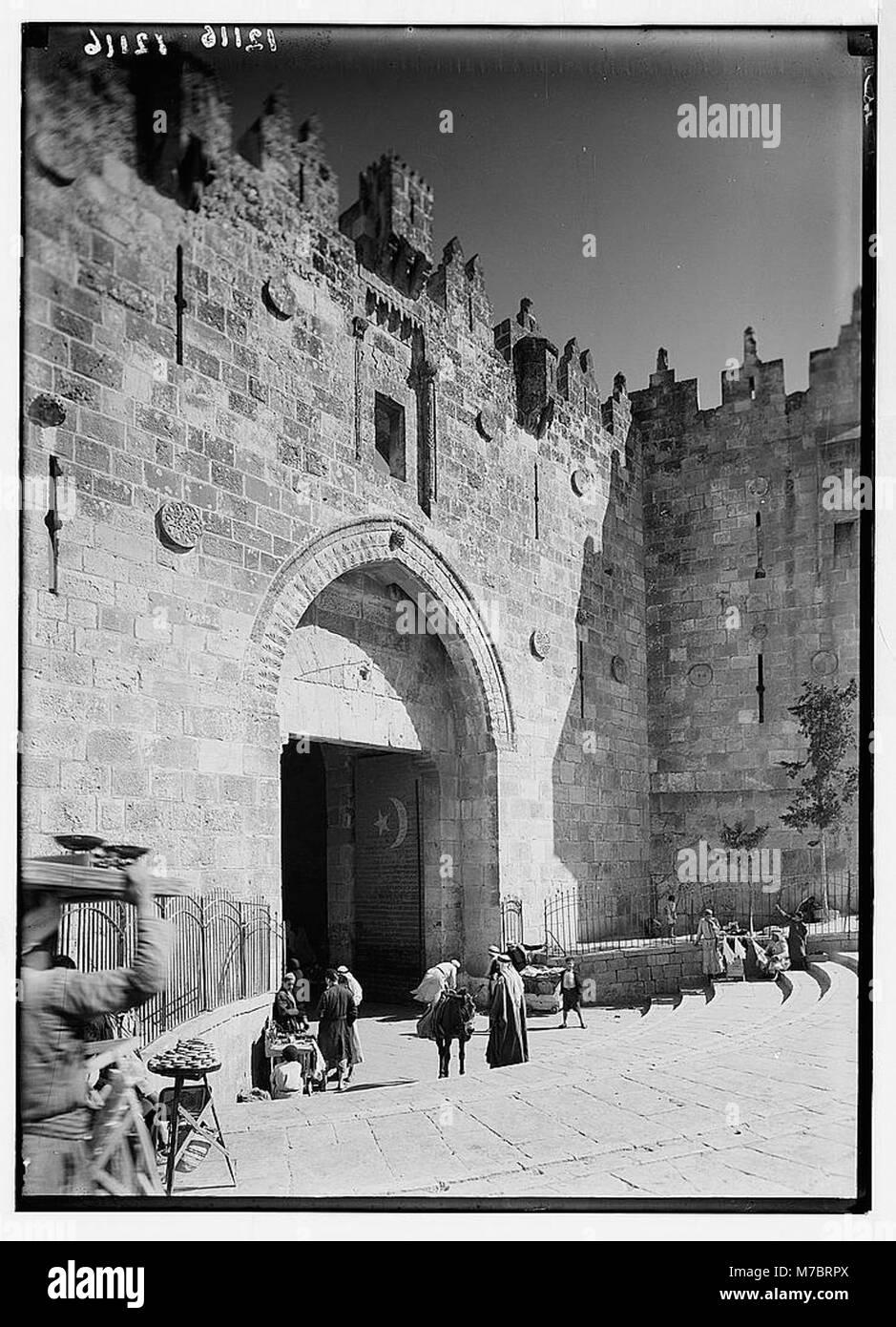 Damascus Gate. Close up LOC matpc.04438 Stock Photo Alamy