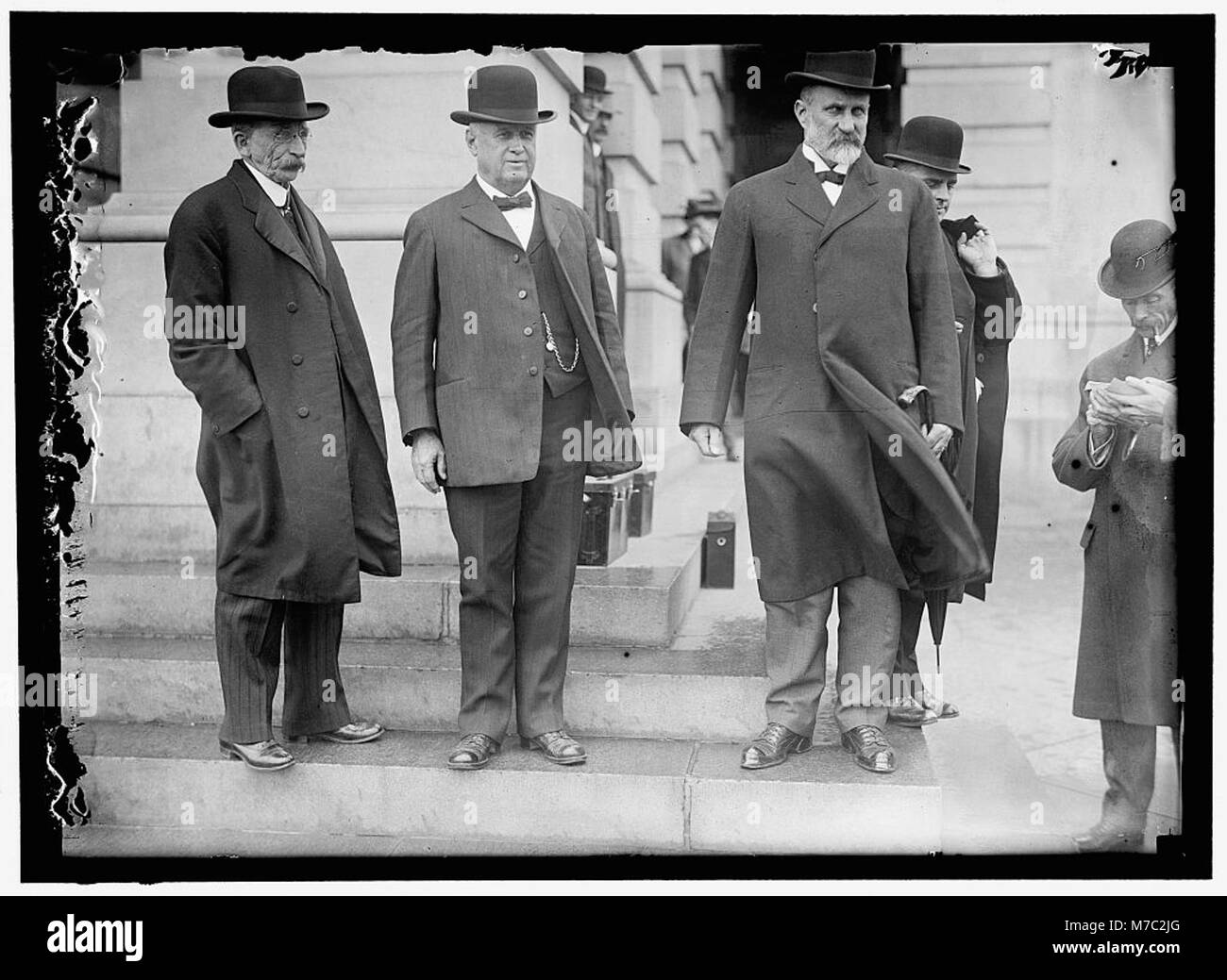 BARTLETT, CHARLES LAFAYETTE, RANSDELL, JOSEPH EUGENE REP. FROM LOUISIANA, 1899-1913; SENATOR, 1913-1931. AS SENATOR ELECT; SPARKMAN LCCN2016864114 Stock Photo