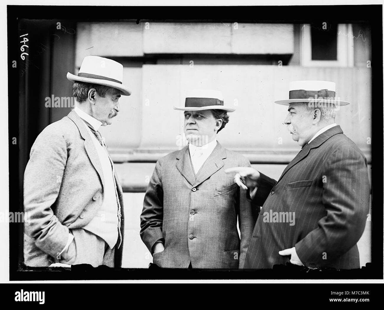 DEMOCRATIC NATIONAL CONVENTION. J.C. HEMPHILL, EDITOR, RICHMOND TIMES-DISPATCH; WREY WOODSON OF KENTUCKY; ROBERT EWING OF LOUISIANA LCCN2016863888 Stock Photo