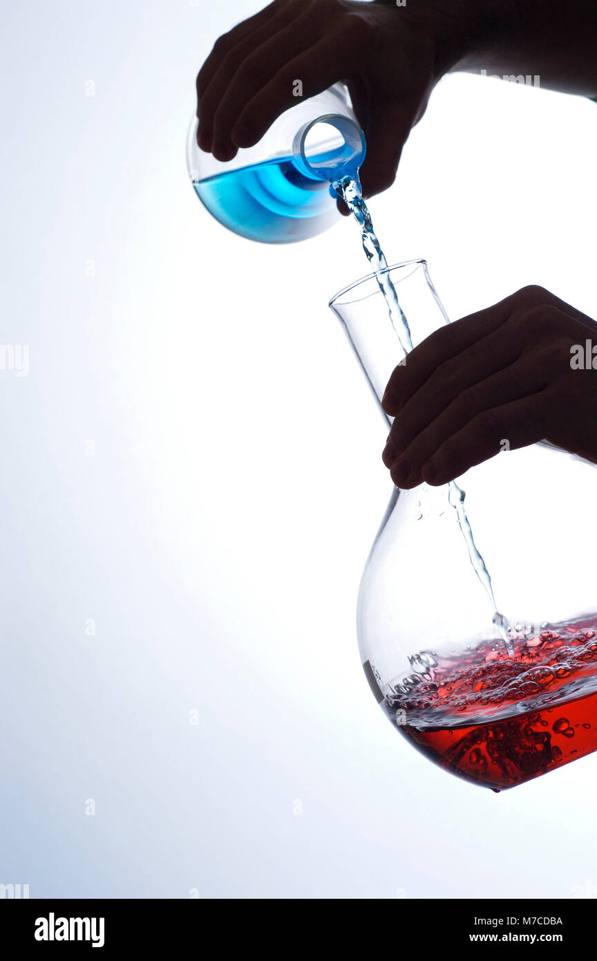 Person pouring liquid hires stock photography and images Alamy