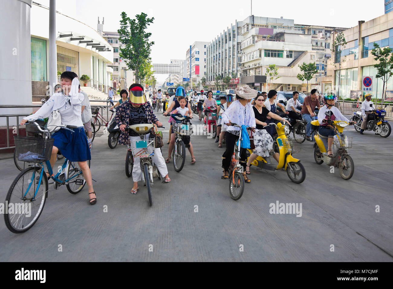 China, Anhui, Hefei, street scene Stock Photo