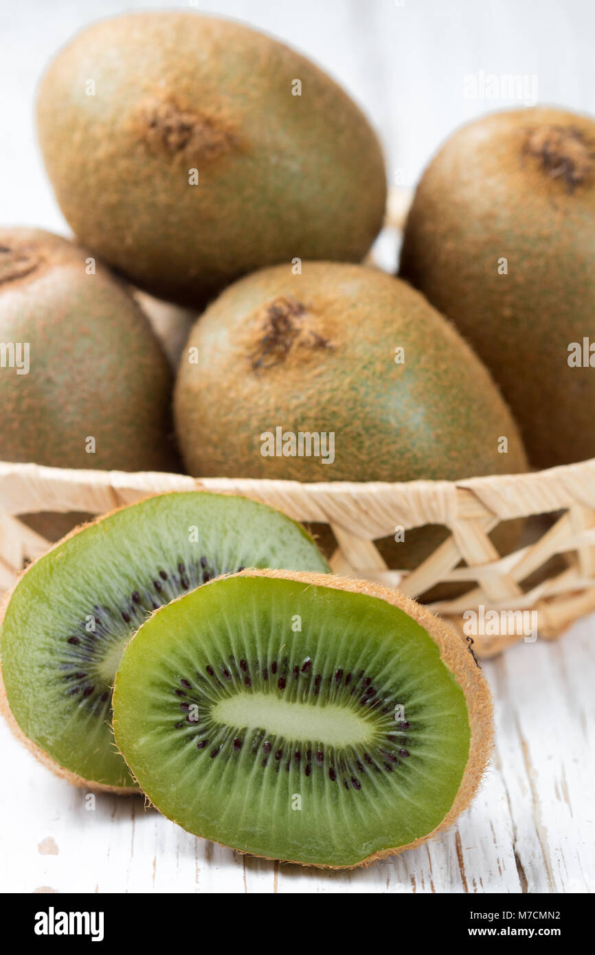 Fresh whole slice kiwi hi-res stock photography and images - Alamy