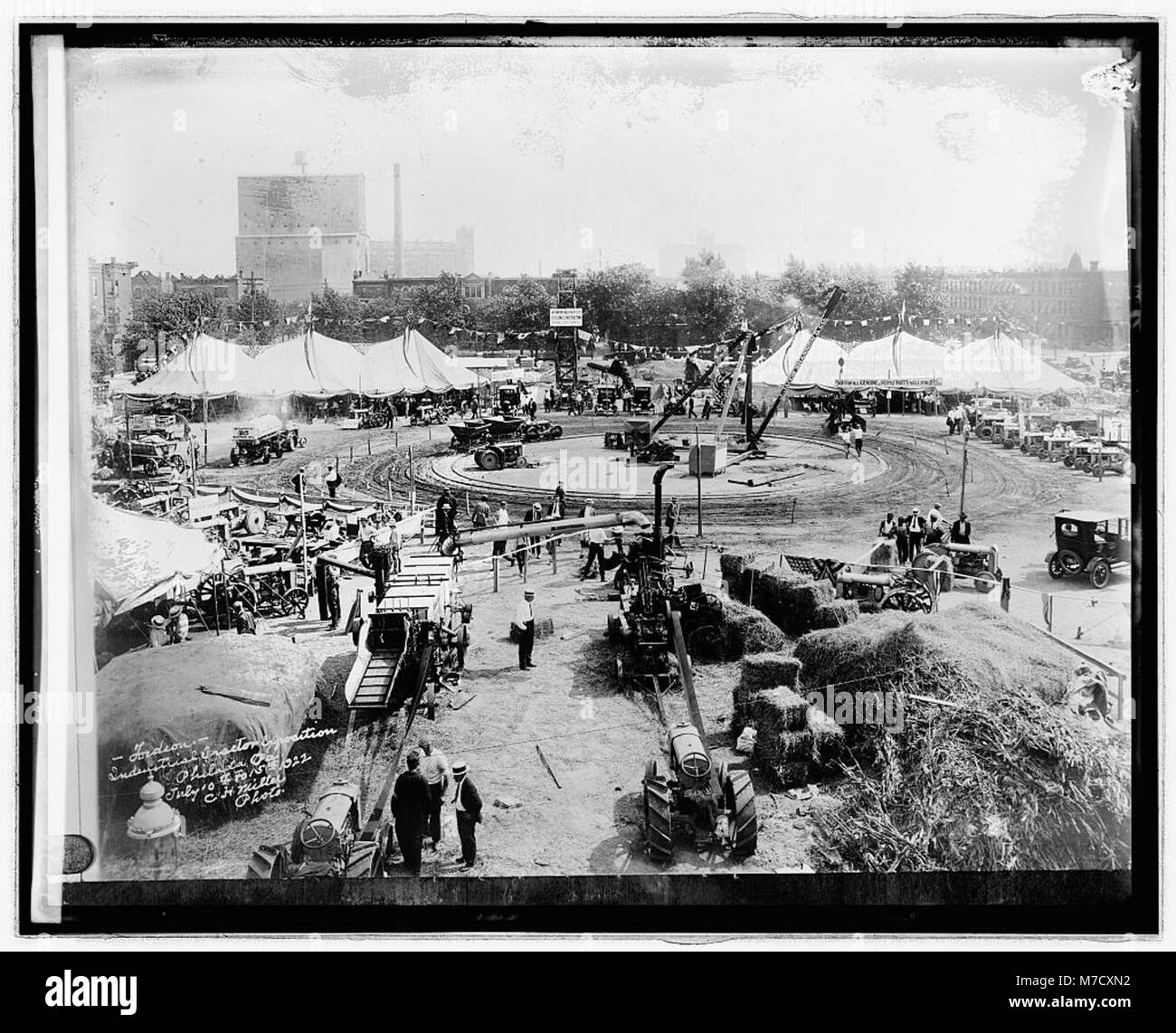 Henry ford factory line hi-res stock photography and images - Alamy