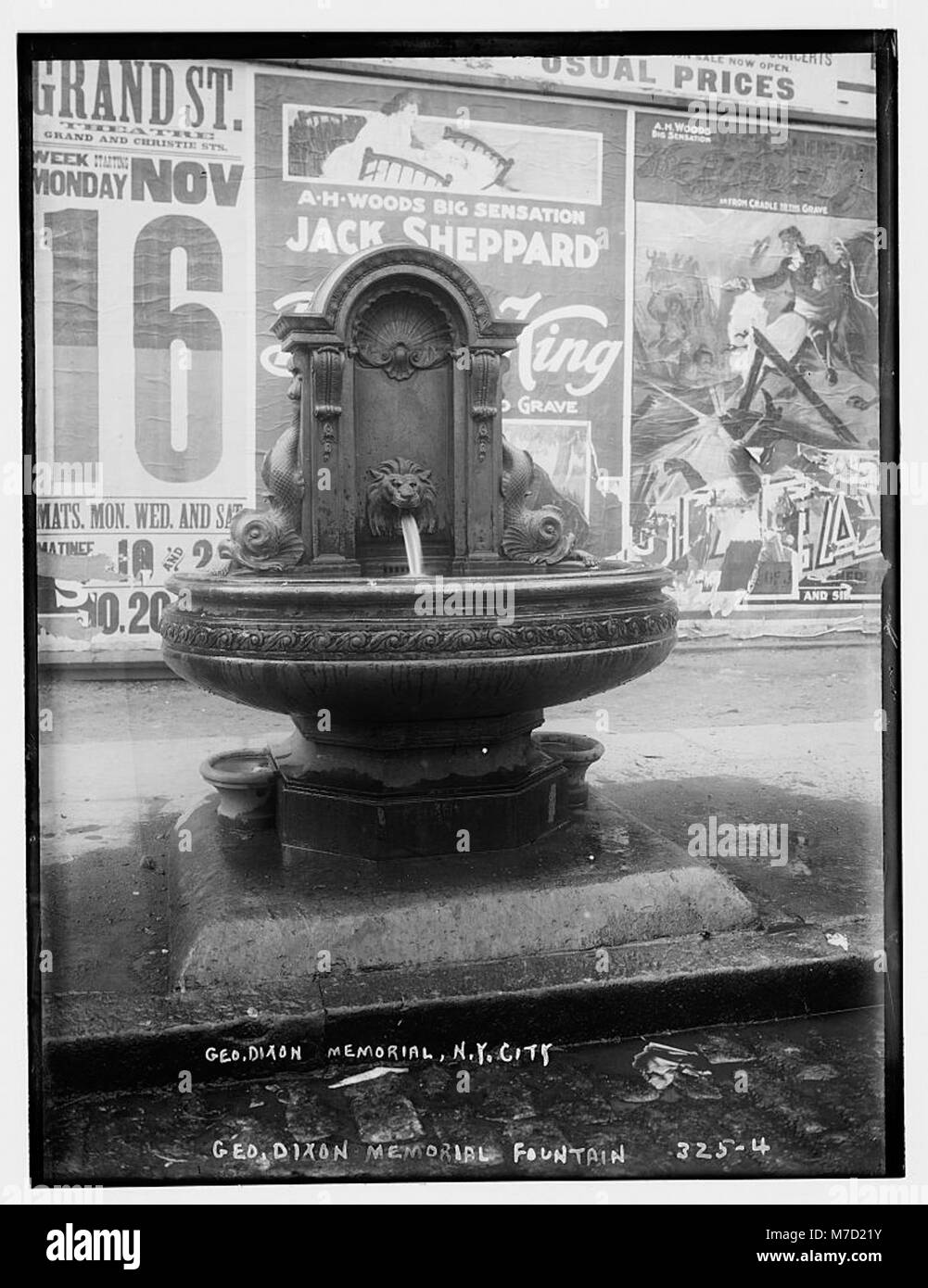 Geo. Dixon Memorial Fountain, N.Y. City LCCN2014681518 Stock Photo