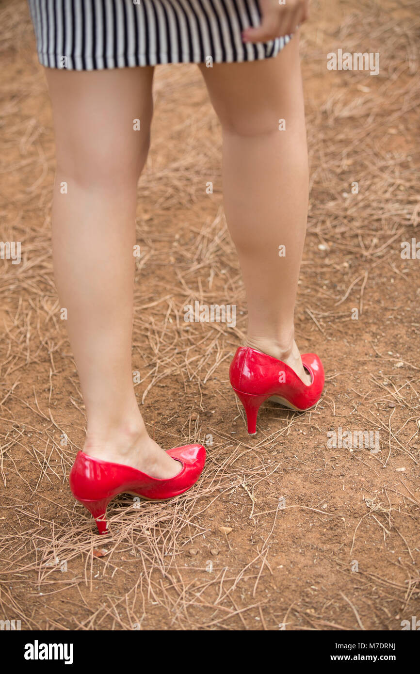 Woman wearing high heels rear view hi-res stock photography and images ...