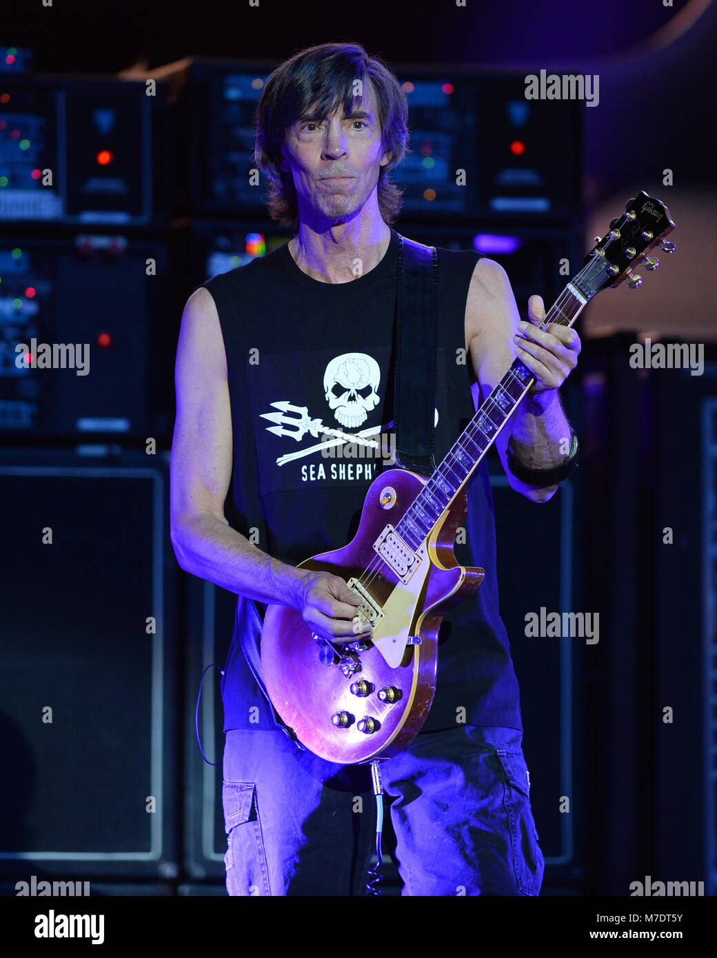 Tom scholz hi-res stock photography and images - Alamy