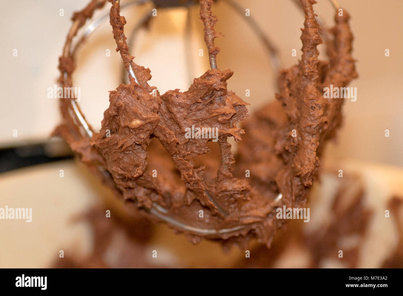 Piping chocolate hires stock photography and images Alamy