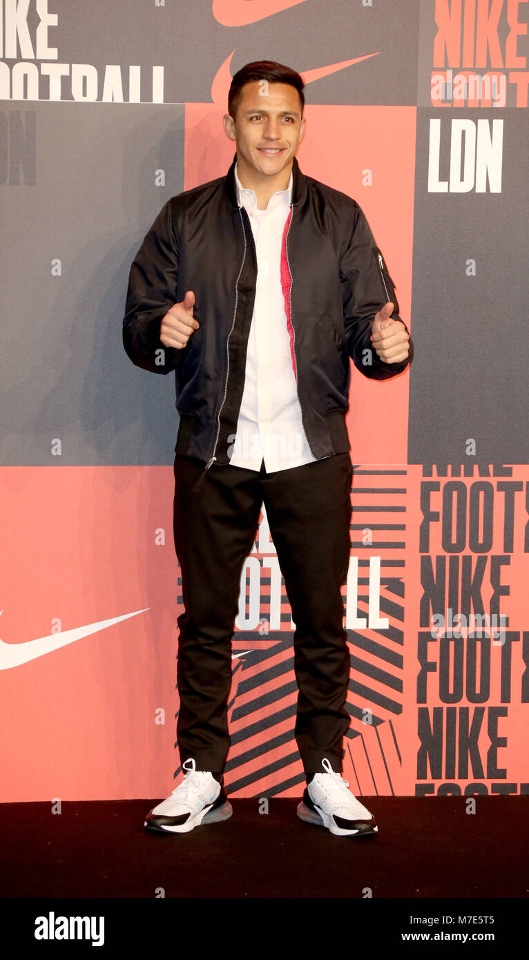 Nike mercurial football boot event - Arrivals Featuring: Alexis Sánchez  Where: London, United Kingdom When: 07 Feb 2018 Credit: JRP/WENN Stock  Photo - Alamy