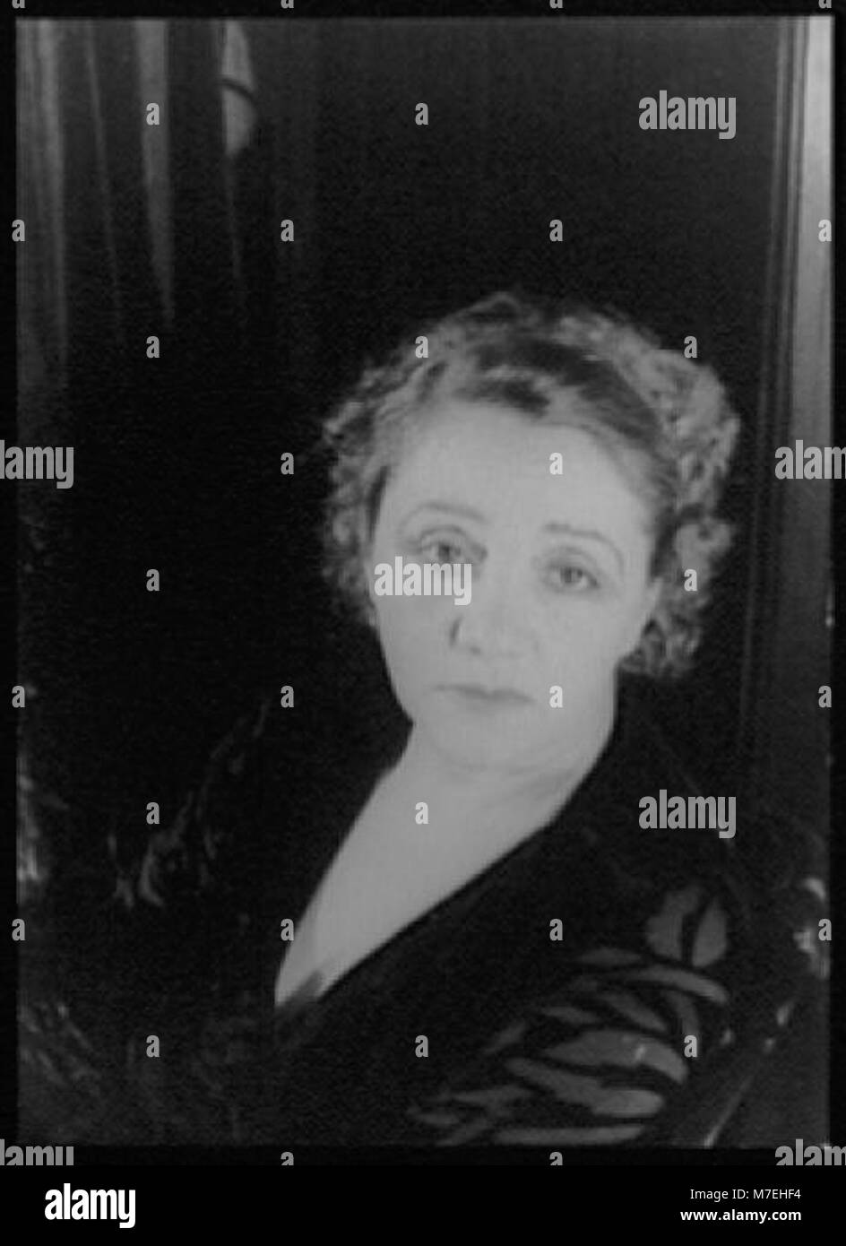 Communication on this topic: John Neville (1925?011), john-neville-1925-011/ Forum on this topic: Claire Slater, john-neville-1925-011/